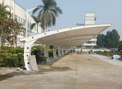 合肥膜結(jié)構(gòu)車棚如何建造？